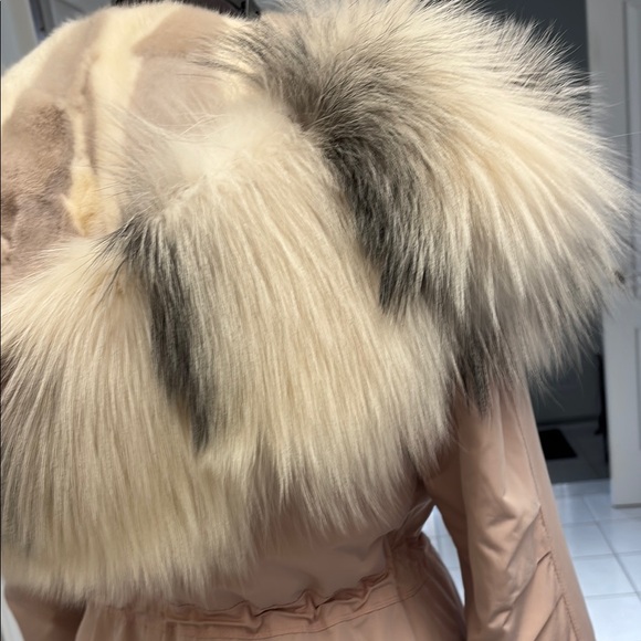 Women's Pink Fur-Trimmed Coat - Picture 3 of 10